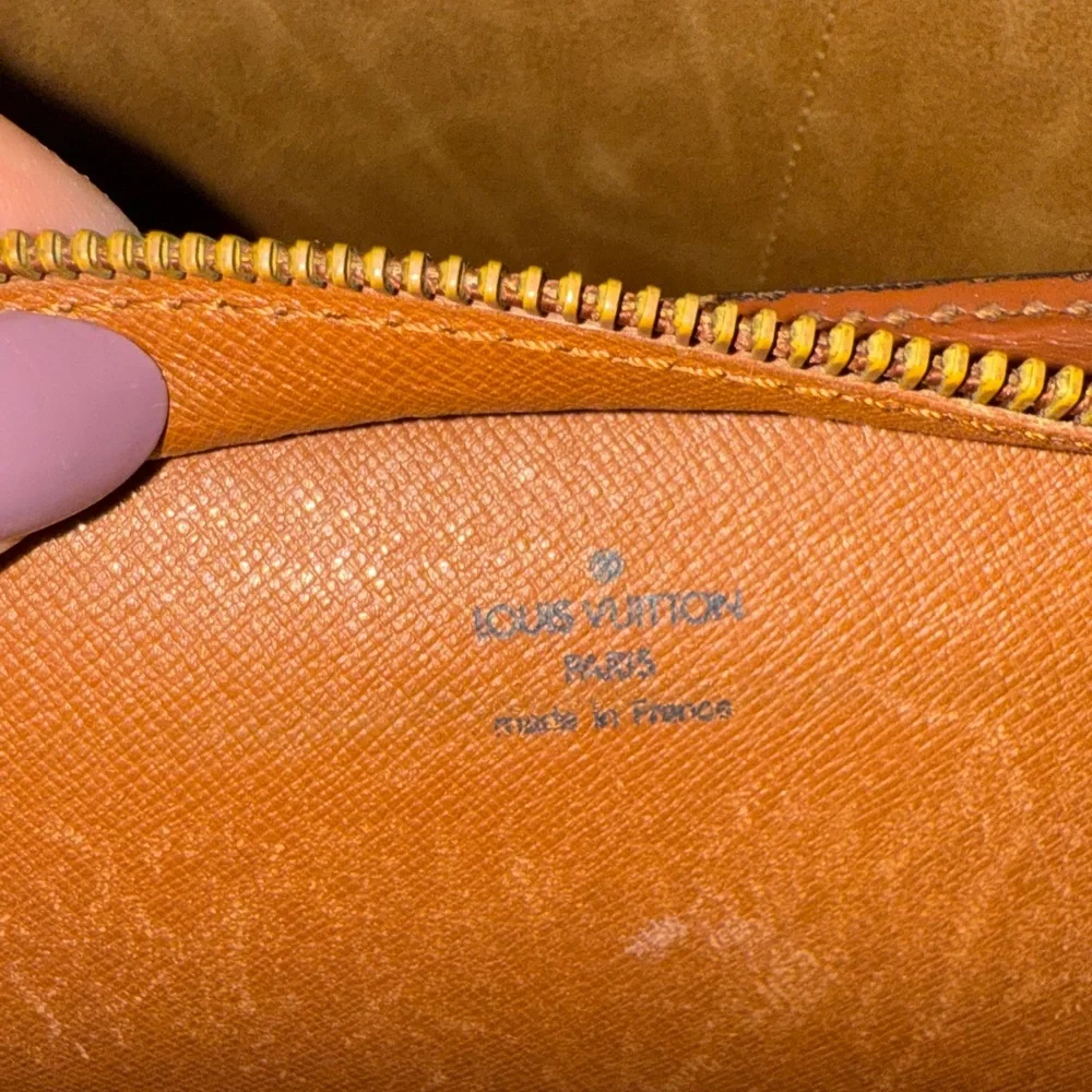Louis Vuitton Toiletry Pouch Poche Toilette